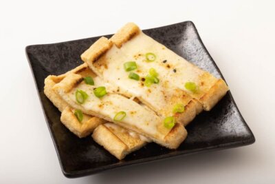 【自宅で簡単】油揚げピザ